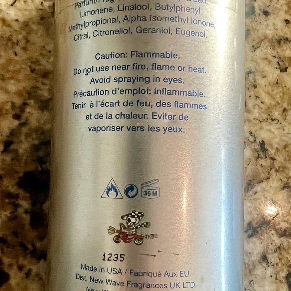 Ed Hardy Villain Reptile Fragrance with Silver and Red Design - Picture 2 of 2